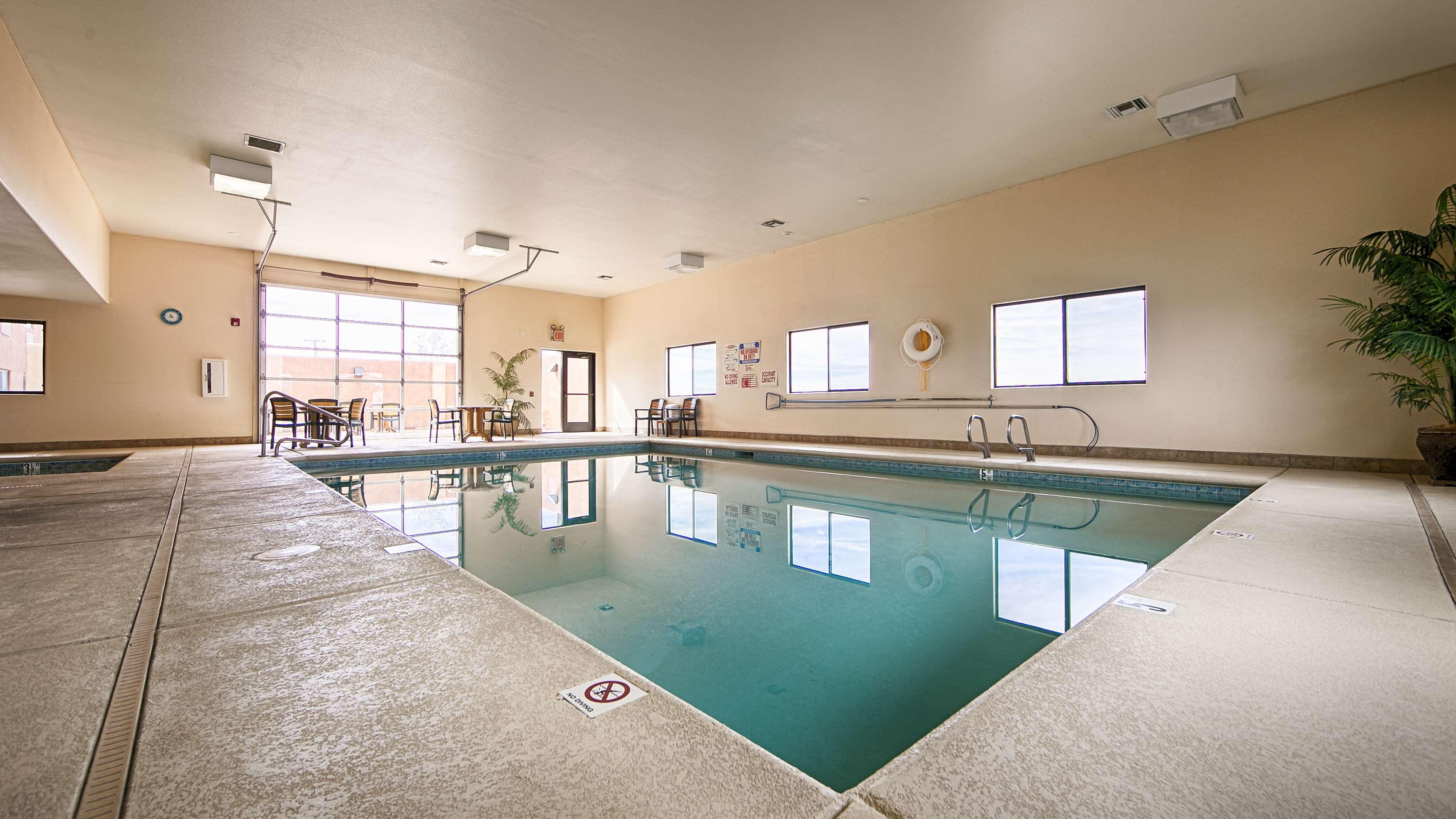 Best Western Territorial Inn And Suites Bloomfield Esterno foto